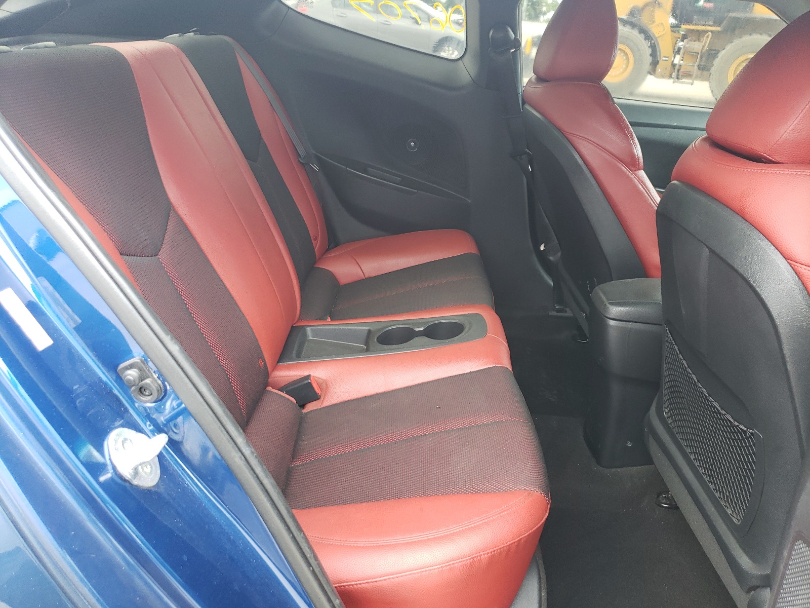 2015 Hyundai Veloster VIN KMHTC6AE2FU241704 photo 6