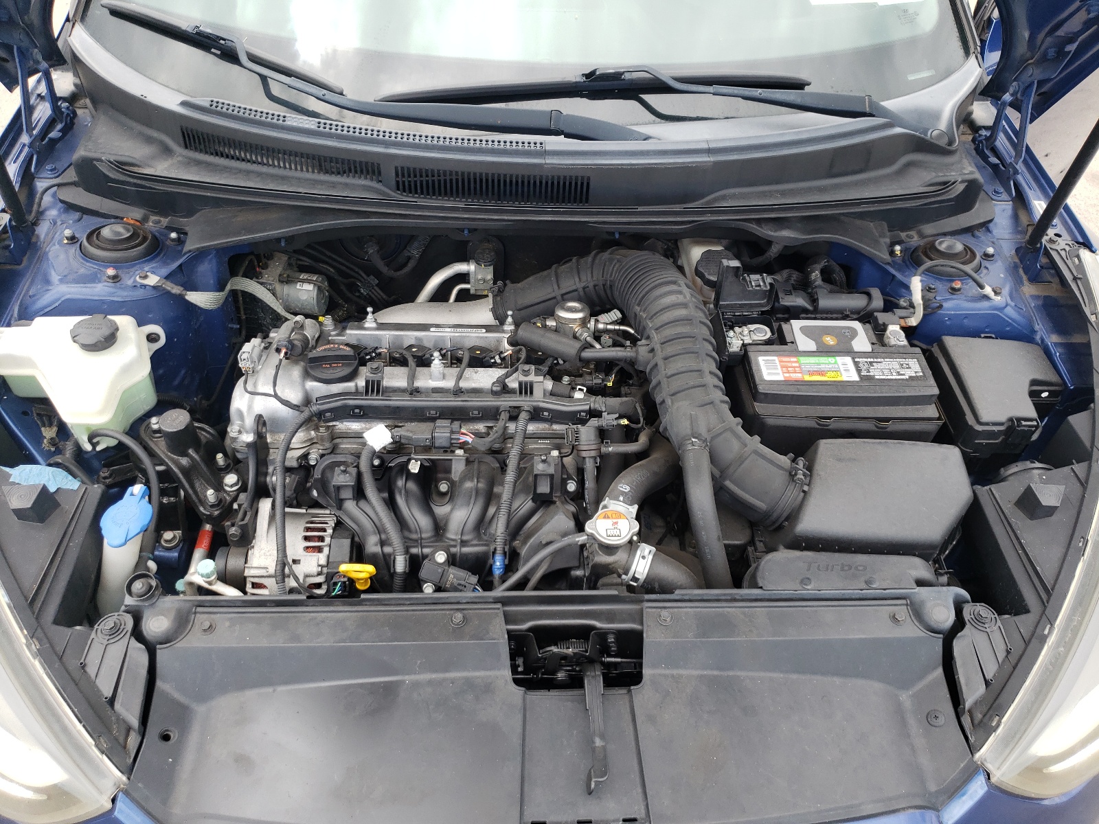 2015 Hyundai Veloster VIN KMHTC6AE2FU241704 photo 7