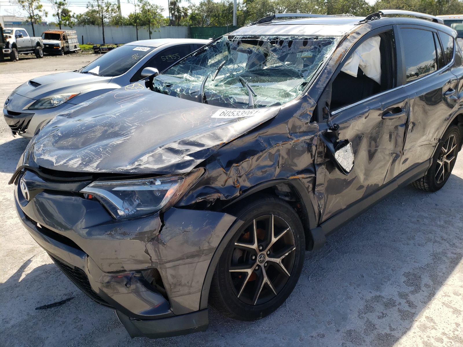 2016 Toyota Rav4 VIN JTMNFREV8GJ077913 photo 9