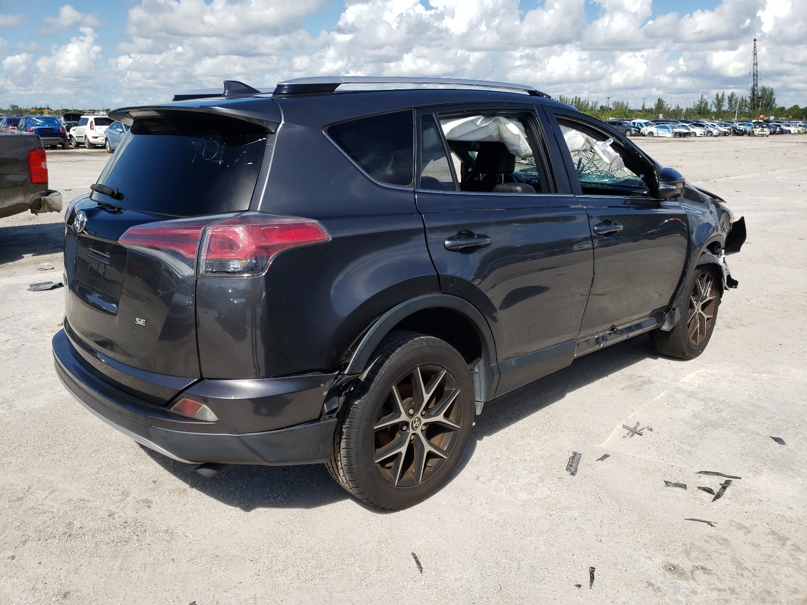 2016 Toyota Rav4 VIN JTMNFREV8GJ077913 photo 4