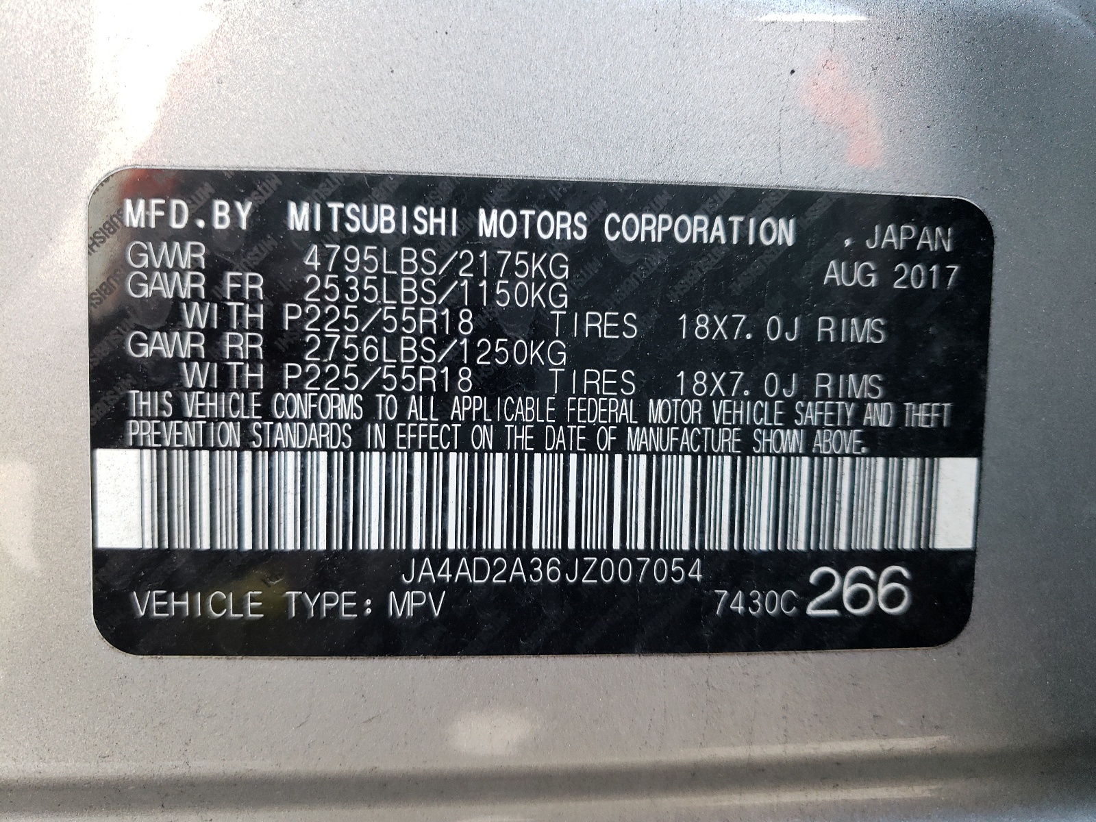 2018 Mitsubishi Outlander VIN JA4AD2A36JZ007054 photo 10