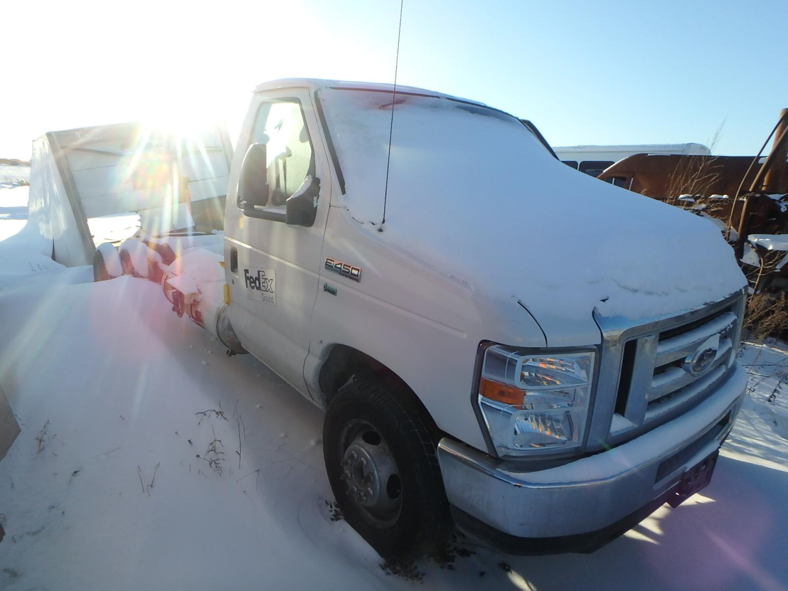 2016 Ford Econoline VIN 1FDWE4FL1GDC00176 photo 1