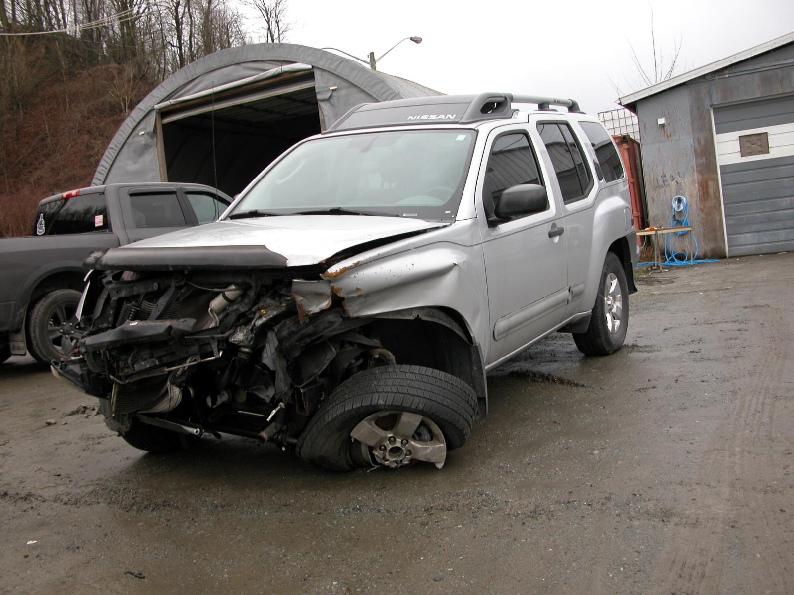 2012 Nissan Xterra VIN 4N1AN0NW3CC508805 photo 2