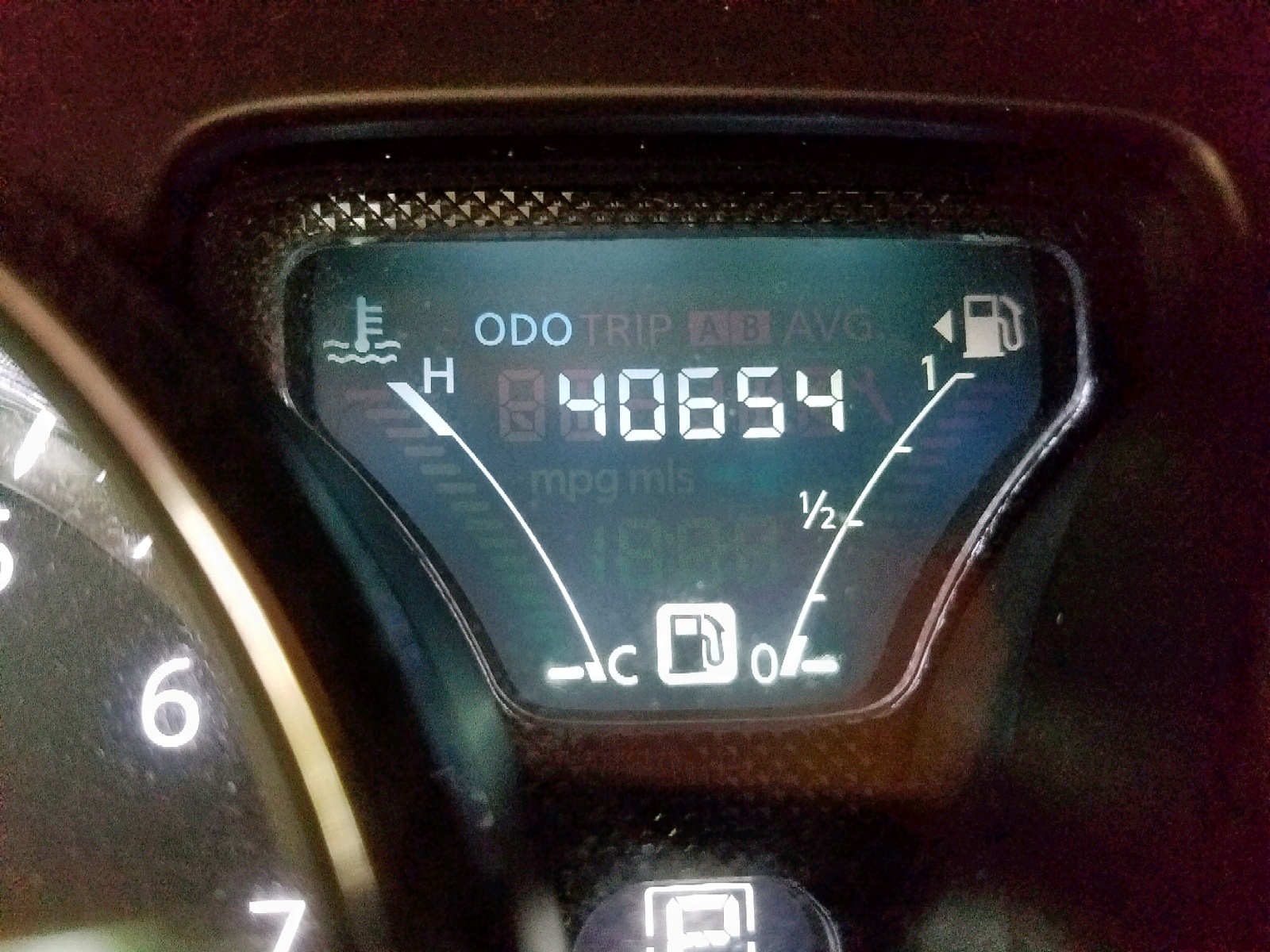 2018 NISSAN Versa VIN 3N1CN7AP4JL842544 photo 8