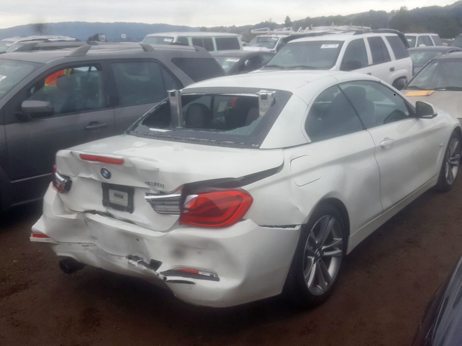 2018 BMW 4 series VIN WBA4Z1C53JEC59932 photo 4
