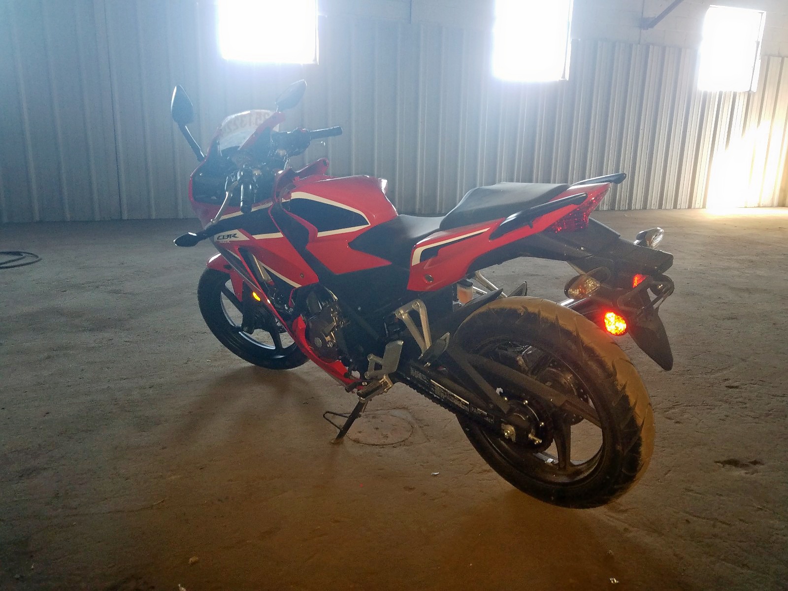 2017 Honda Cbr300 VIN MLHNC5156H5300089 photo 3