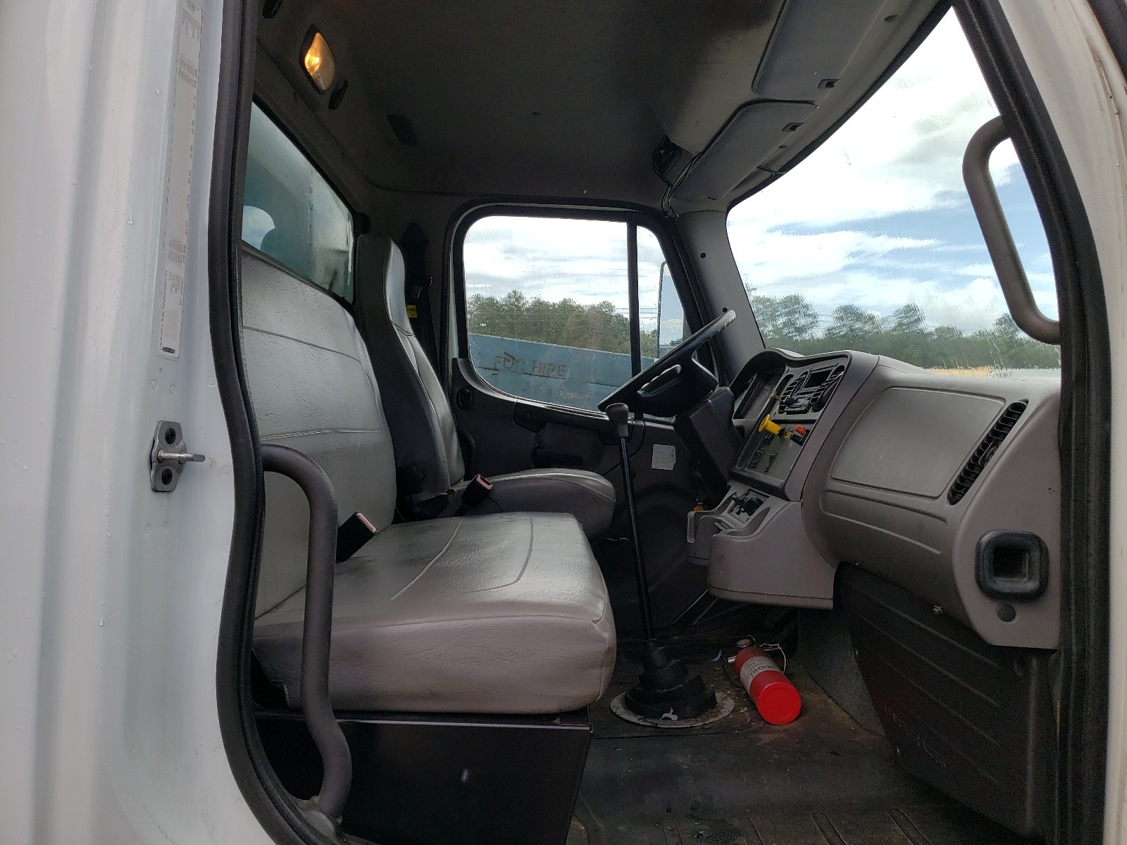 2012 FREIGHTLINER M2 106 MEDIUM DUTY VIN 1FVACWDT6CHBP5840 photo 5