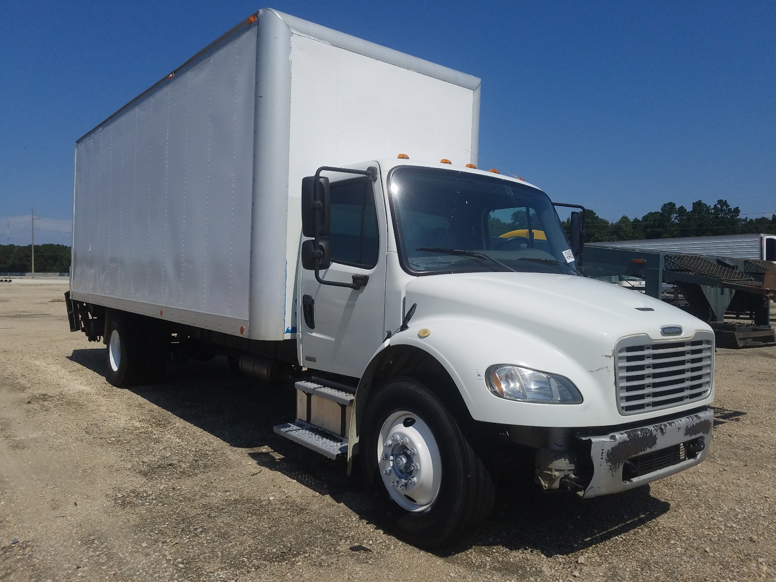 2012 FREIGHTLINER M2 106 MEDIUM DUTY VIN 1FVACWDT6CHBP5840 photo 1