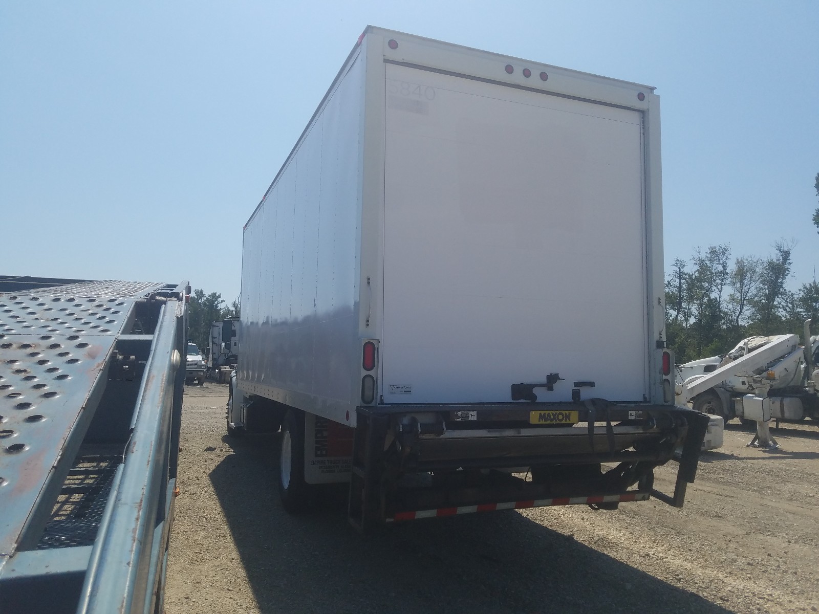 2012 FREIGHTLINER M2 106 MEDIUM DUTY VIN 1FVACWDT6CHBP5840 photo 3