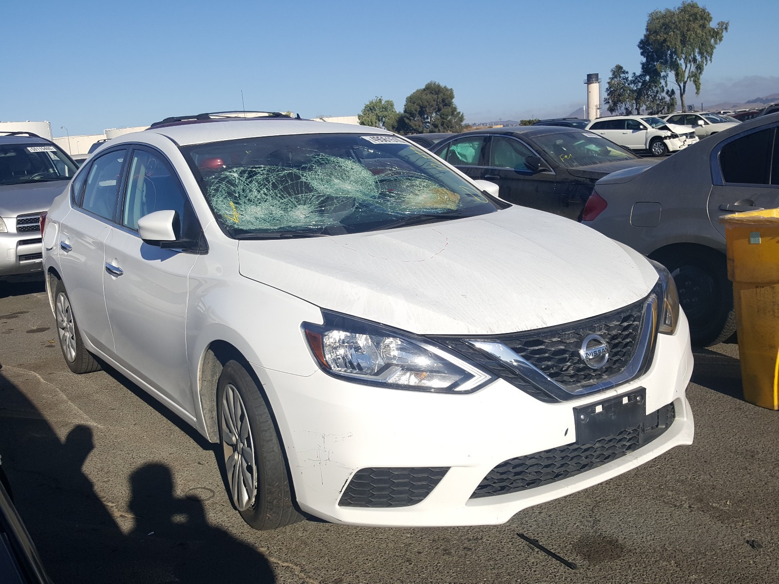 2018 NISSAN Sentra VIN 3N1AB7AP1JY258914 photo 1