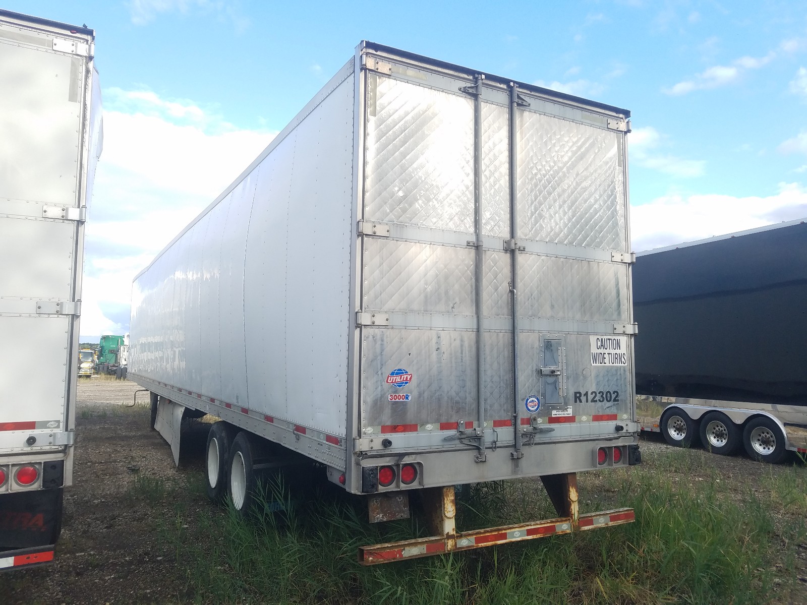 2012 Utility Reefer VIN 1UYVS2534CU458007 photo 4