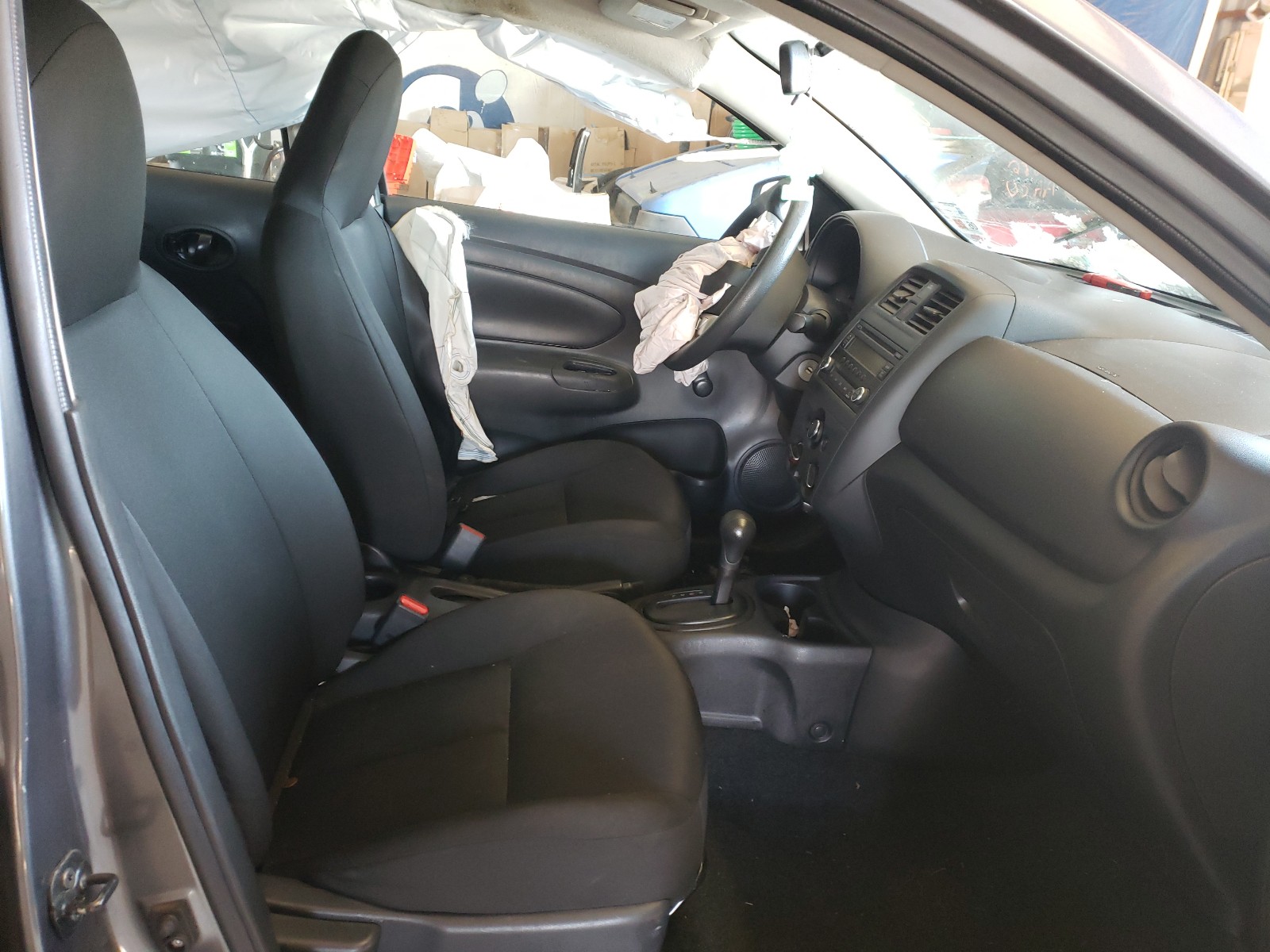 2016 NISSAN Versa VIN 3N1CN7AP7GL886644 photo 5