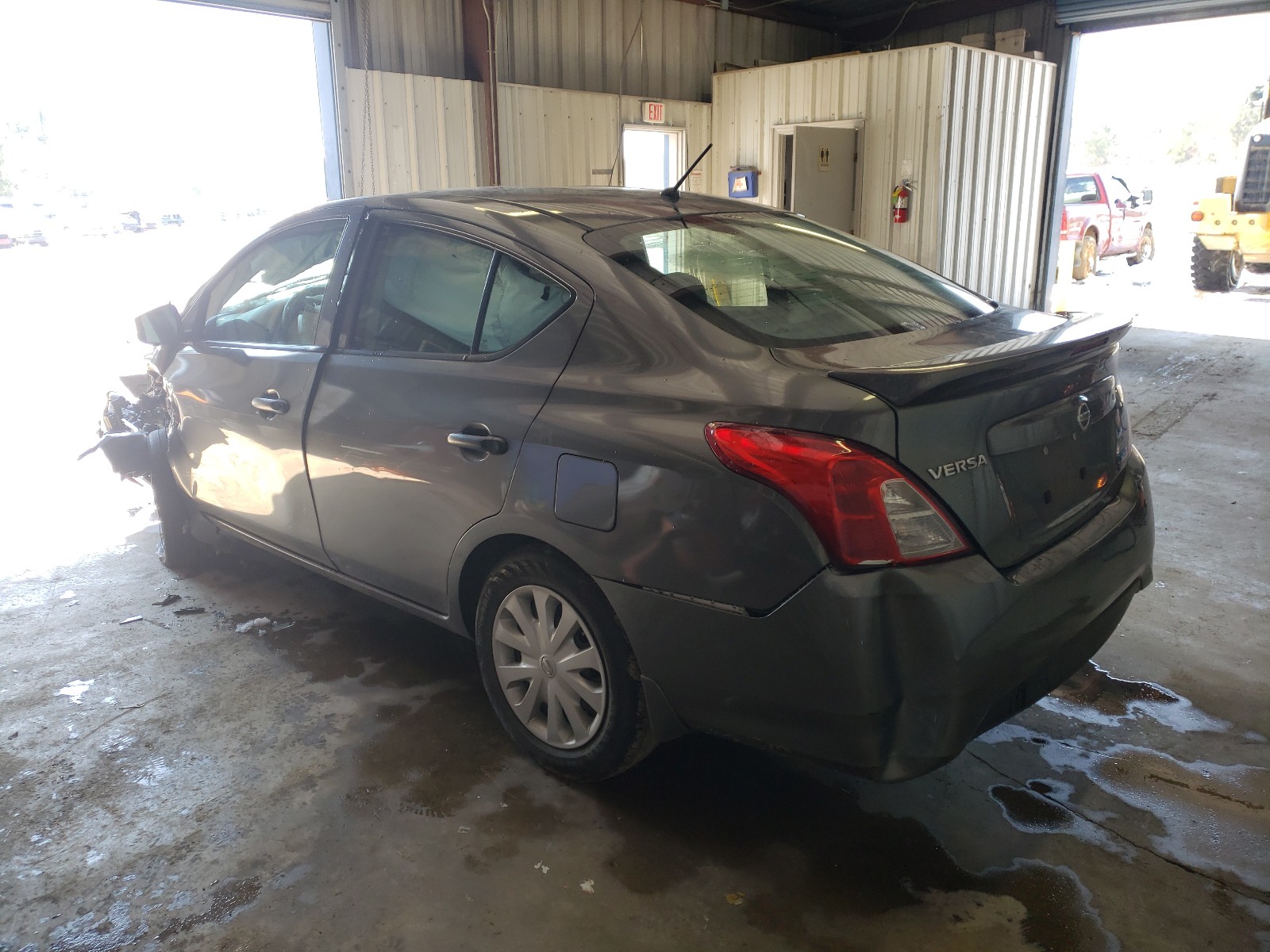 2016 NISSAN Versa VIN 3N1CN7AP7GL886644 photo 3