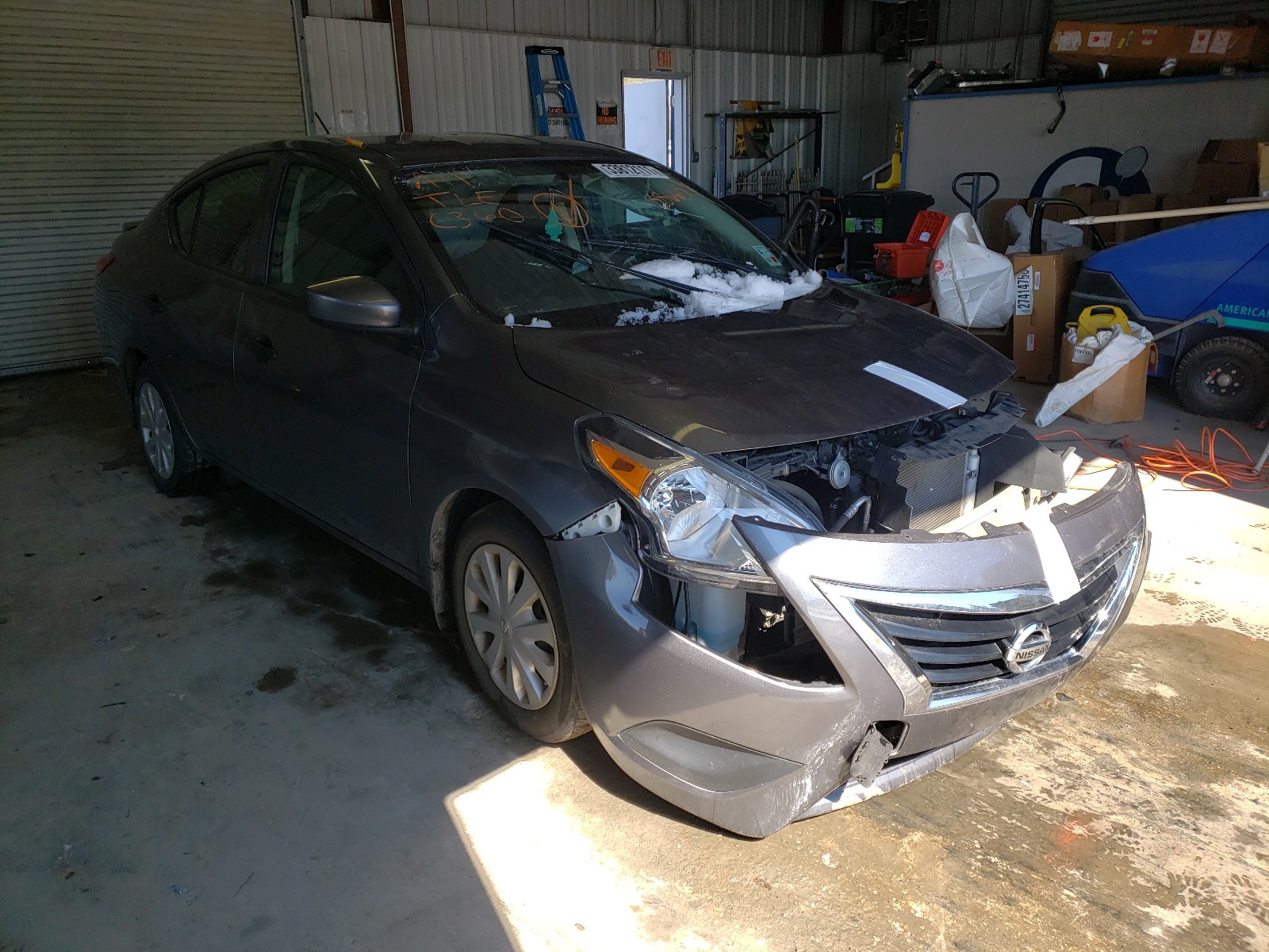 2016 NISSAN Versa VIN 3N1CN7AP7GL886644 photo 1