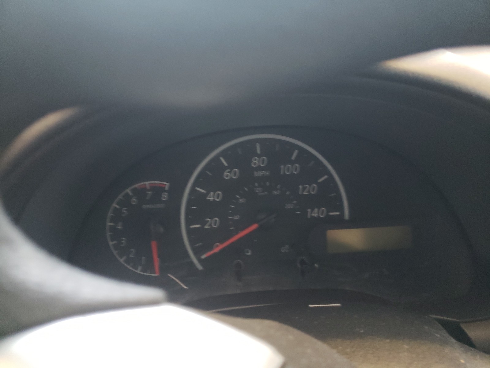2016 NISSAN Versa VIN 3N1CN7AP7GL886644 photo 8