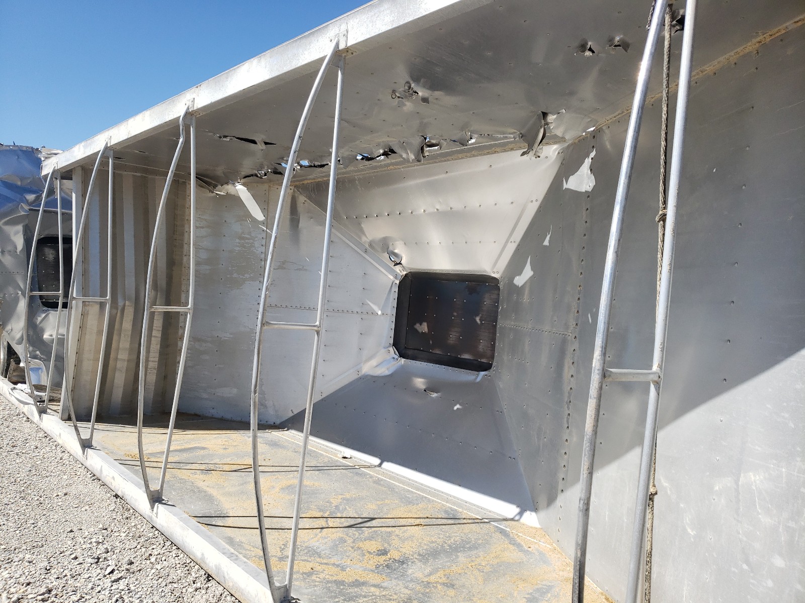 2021 UTILITY 16 trailer VIN 1W14452A2M7720508 photo 10
