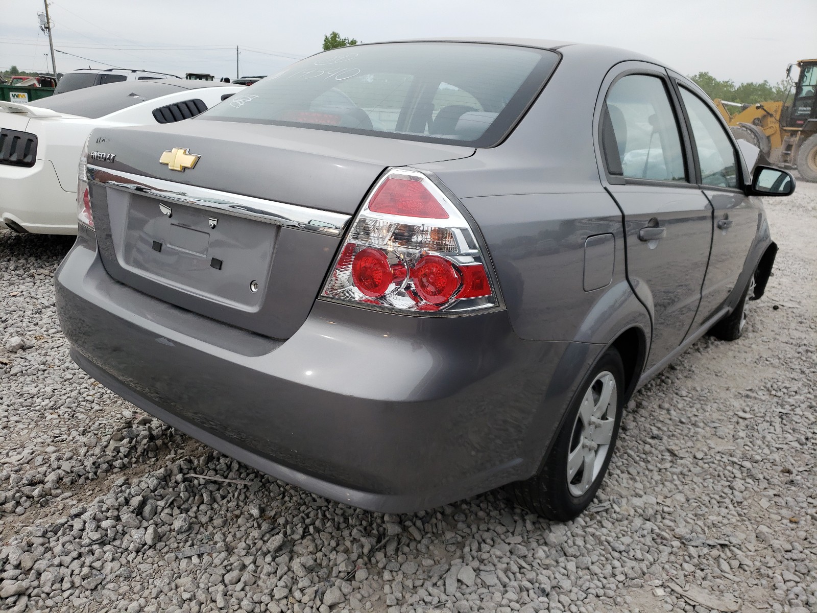 2009 Chevrolet Aveo VIN KL1TD56E99B390316 photo 4