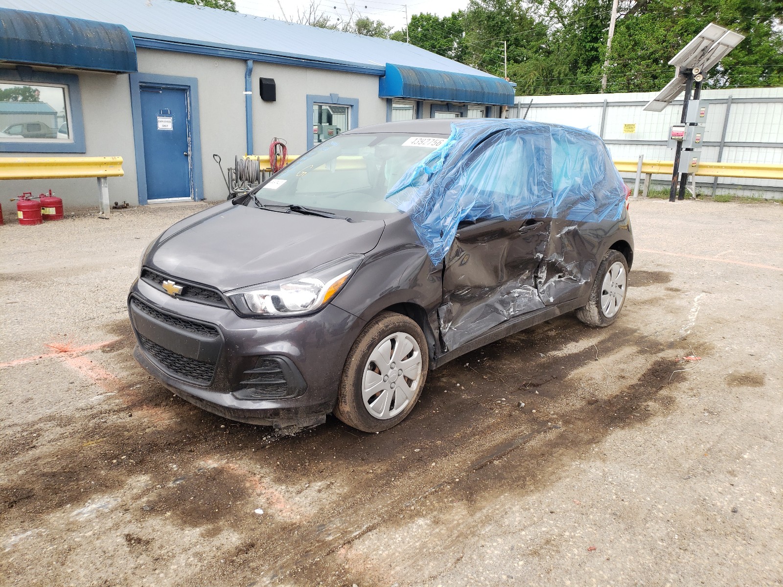 2016 Chevrolet Spark VIN KL8CB6SA8GC613216 photo 2