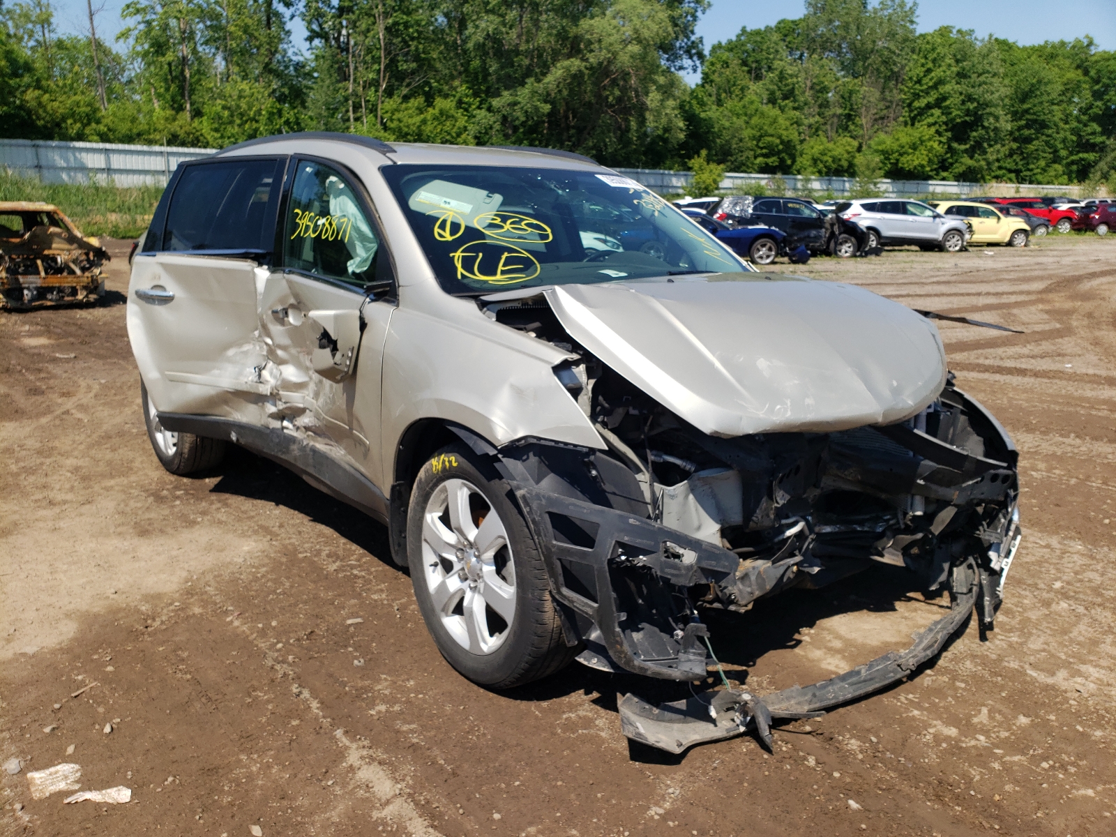 2016 CHEVROLET Traverse VIN 1GNKRGKD7GJ294967 photo 1