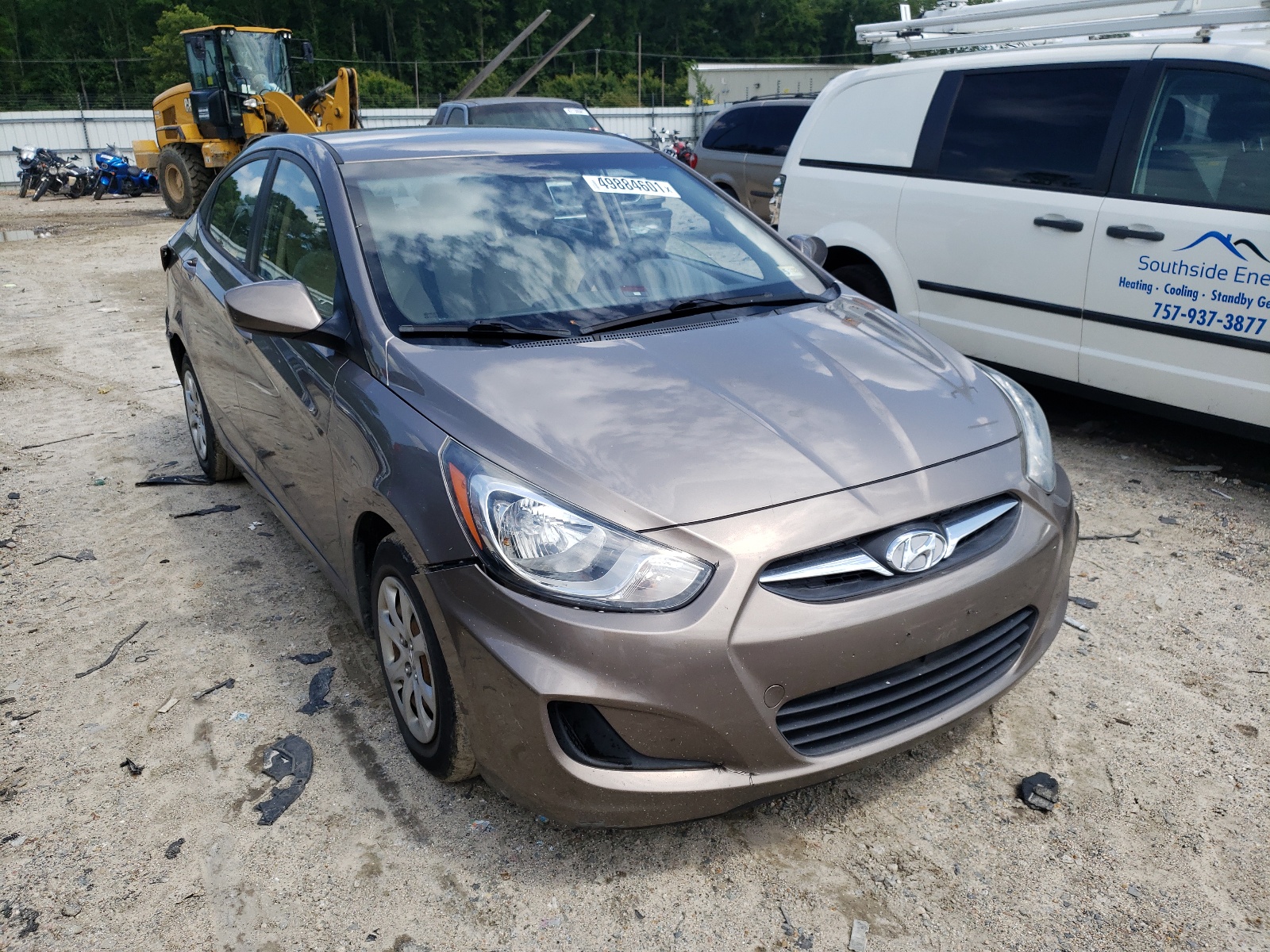 2014 Hyundai Accent VIN KMHCT4AE8EU641527 photo 1
