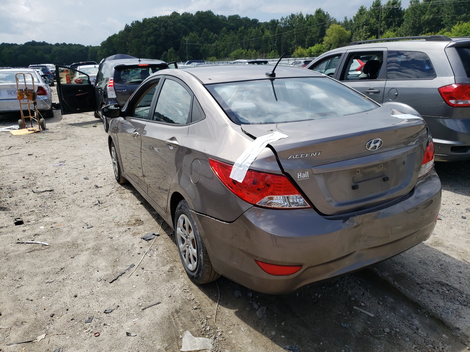 2014 Hyundai Accent VIN KMHCT4AE8EU641527 photo 3