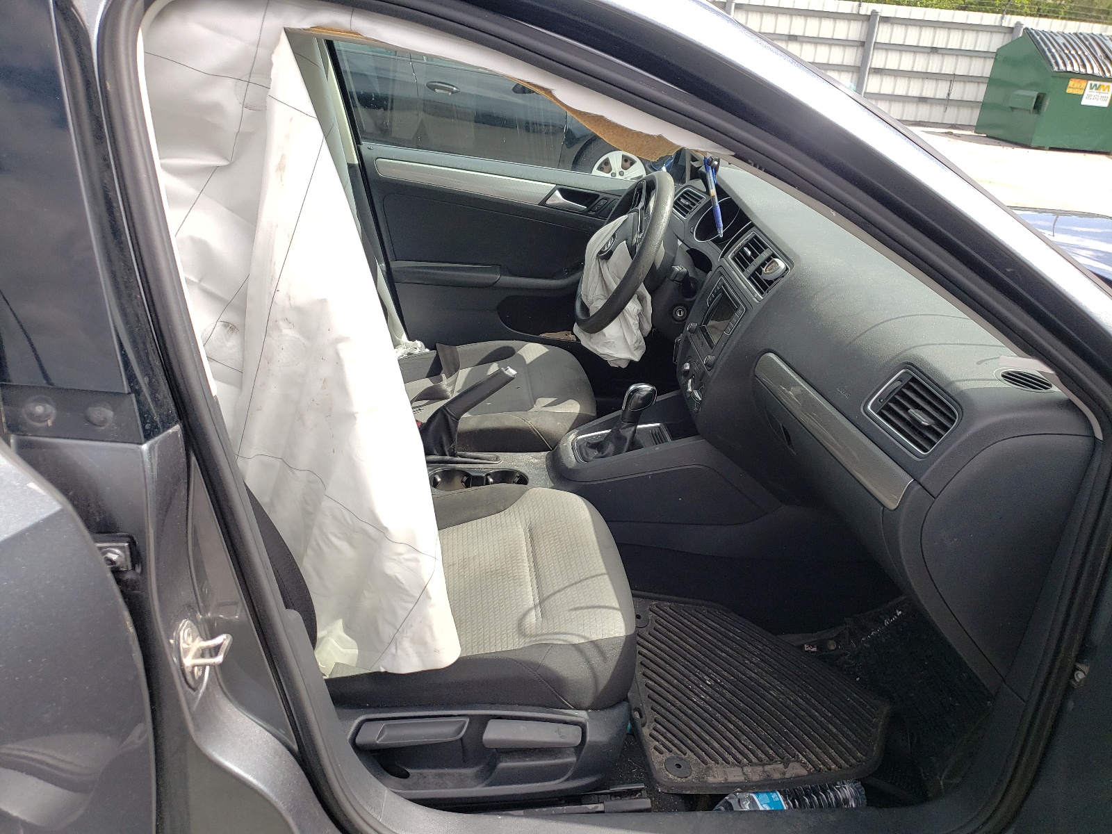 2017 Volkswagen Jetta VIN 3VW2B7AJ1HM297840 photo 5