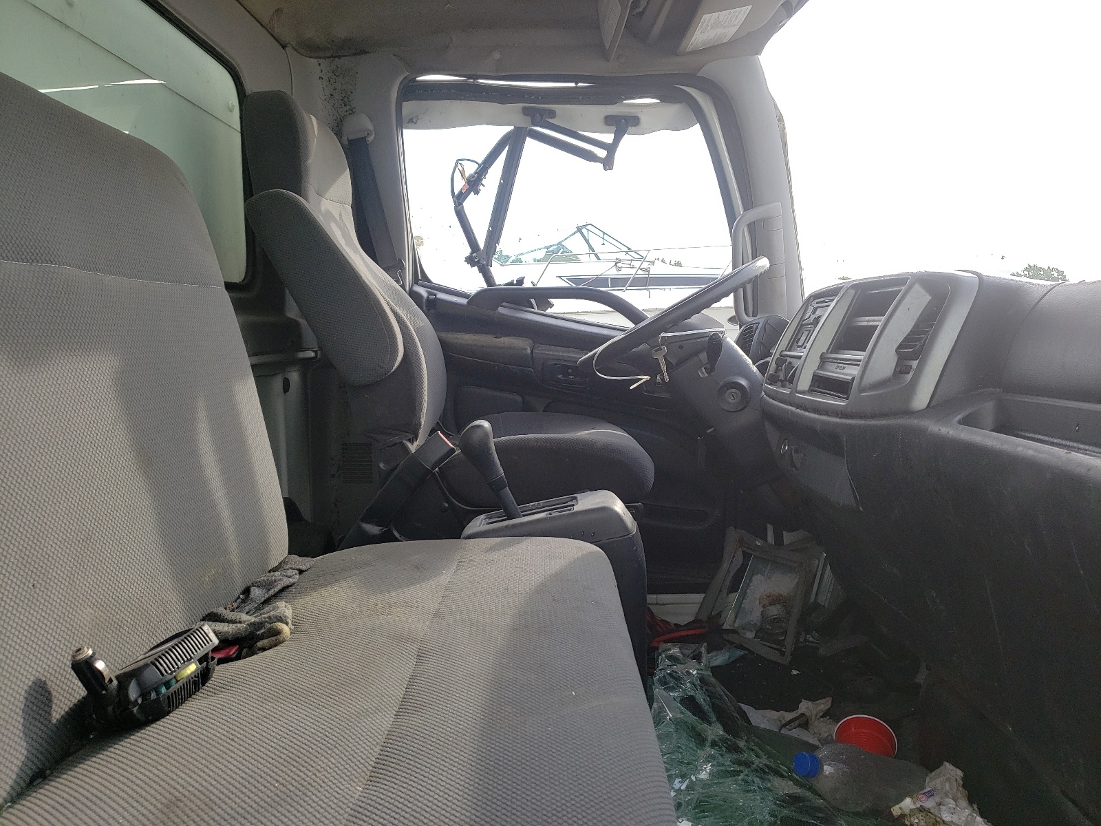2016 Hino 258/268 VIN 5PVNE8JVXG4S54432 photo 5