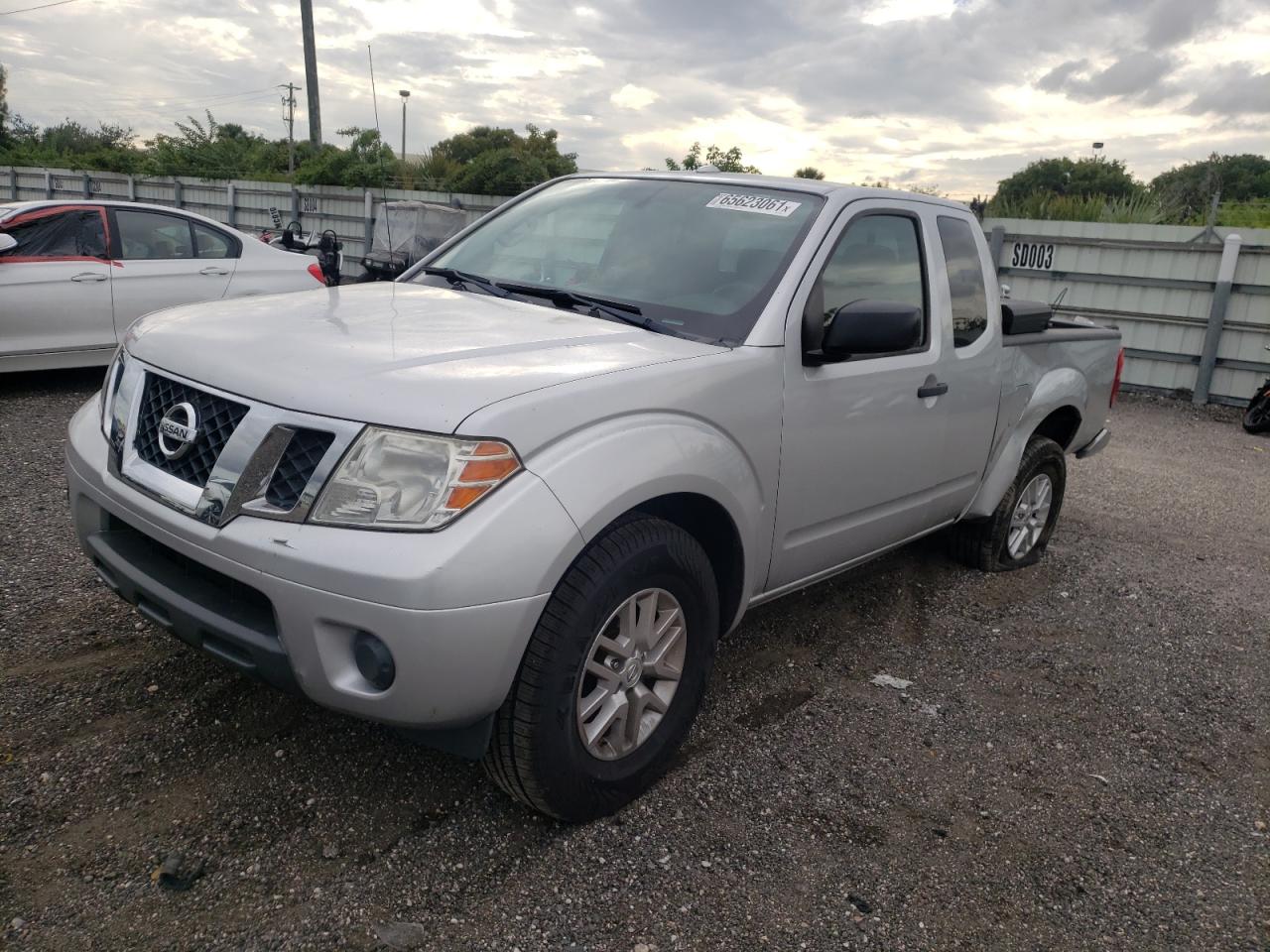 2014 Nissan Frontier VIN 1N6BD0CT2EN745956 photo 2