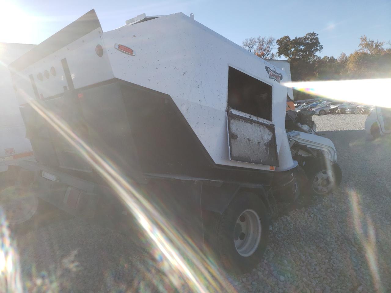 2020 Isuzu Npr hd VIN 54DB4W1B9LS806049 photo 4