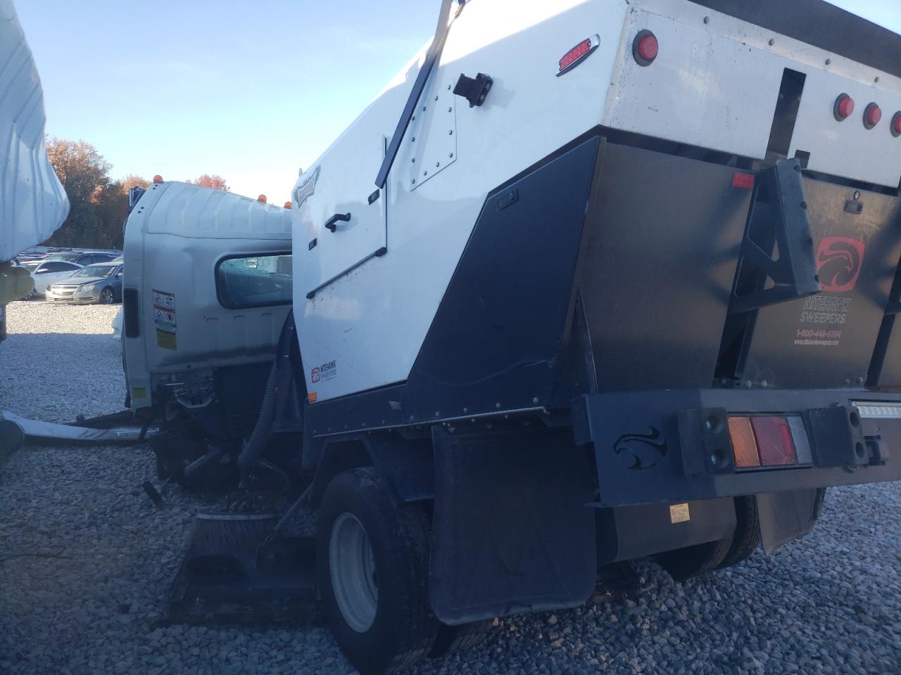 2020 Isuzu Npr hd VIN 54DB4W1B9LS806049 photo 3