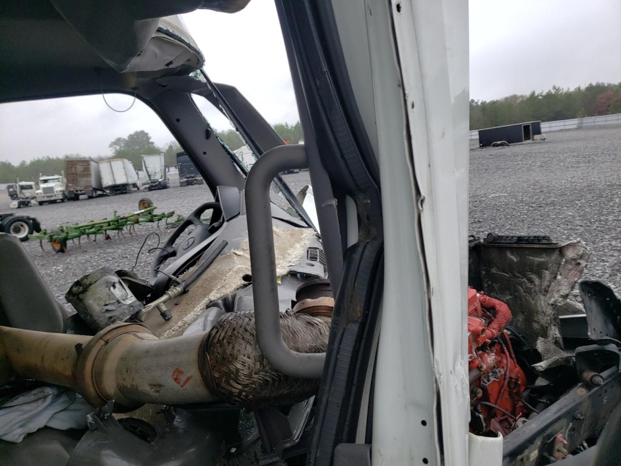 2016 Freightliner M2 106 Medium Duty VIN 1FVACWDT0GHHB2025 photo 5