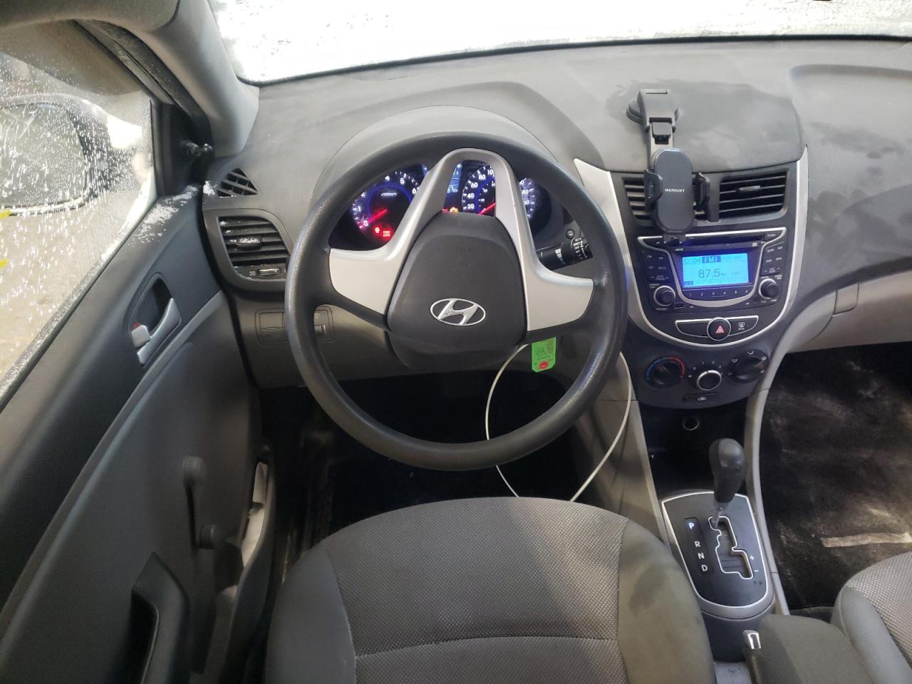 2013 HYUNDAI Accent VIN KMHCT4AE3DU341666 photo 9
