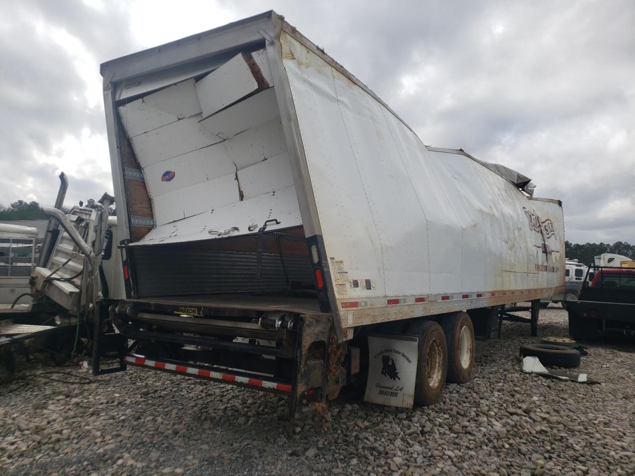 2014 UTILITY VS2DX VIN 1UYVS2489EP863102 photo 4