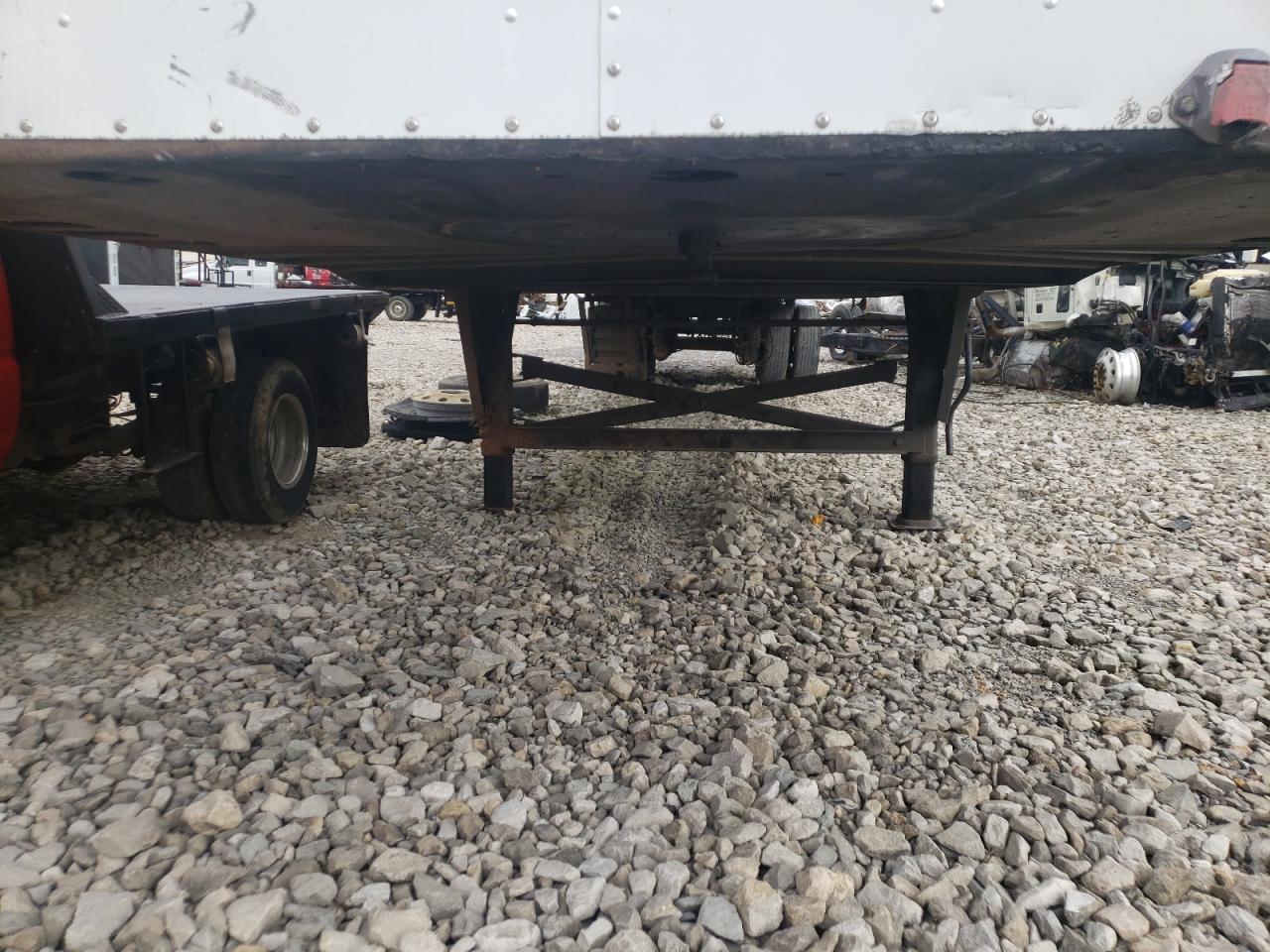 2014 UTILITY VS2DX VIN 1UYVS2489EP863102 photo 8
