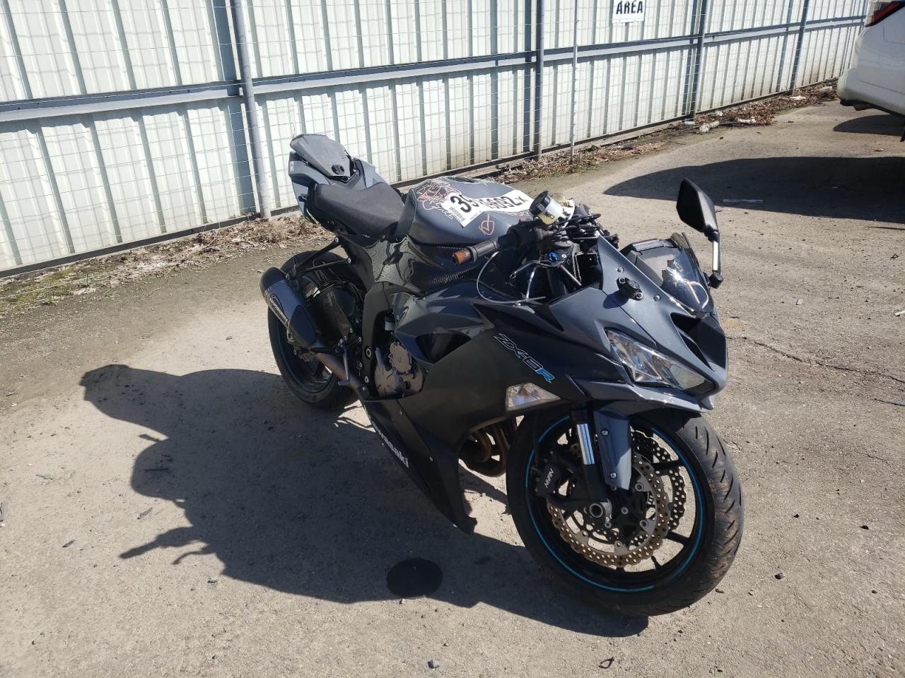 2019 KAWASAKI Zx636 VIN JKBZXJH11KA001389 photo 1