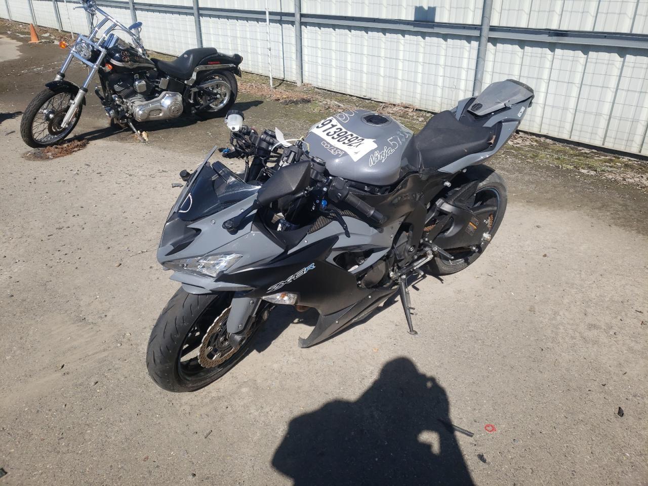 2019 KAWASAKI Zx636 VIN JKBZXJH11KA001389 photo 2