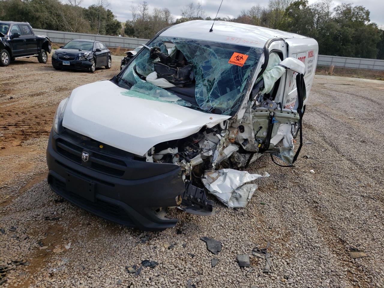 2018 Ram Promaster city VIN ZFBERFAB4J6J42173 photo 2