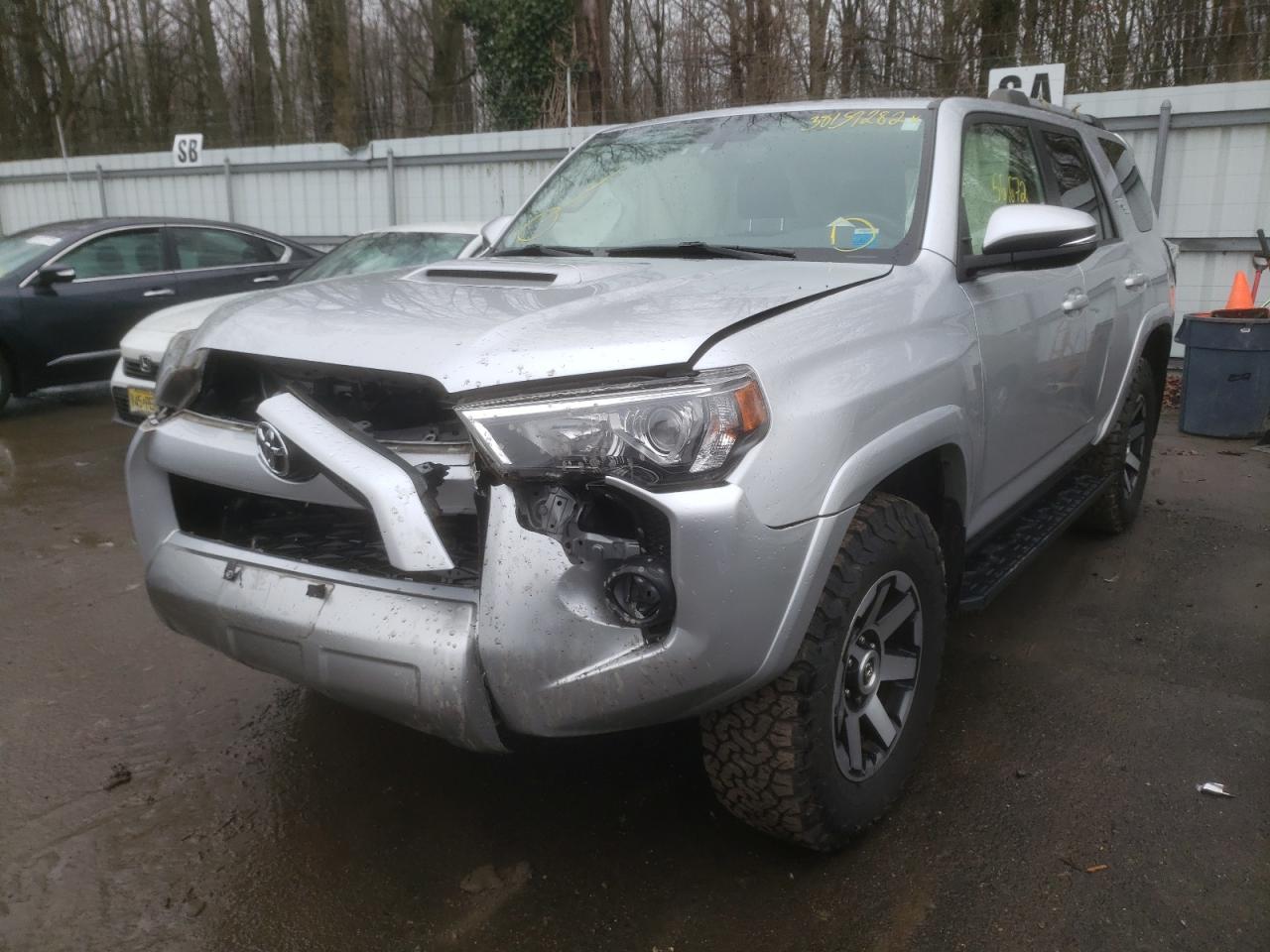 2017 TOYOTA 4runner VIN JTEBU5JR8H5423927 photo 2