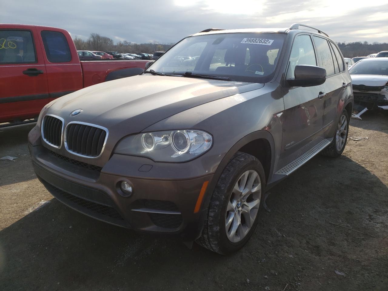 2012 BMW X5 VIN 5UXZV4C54CL766533 photo 2