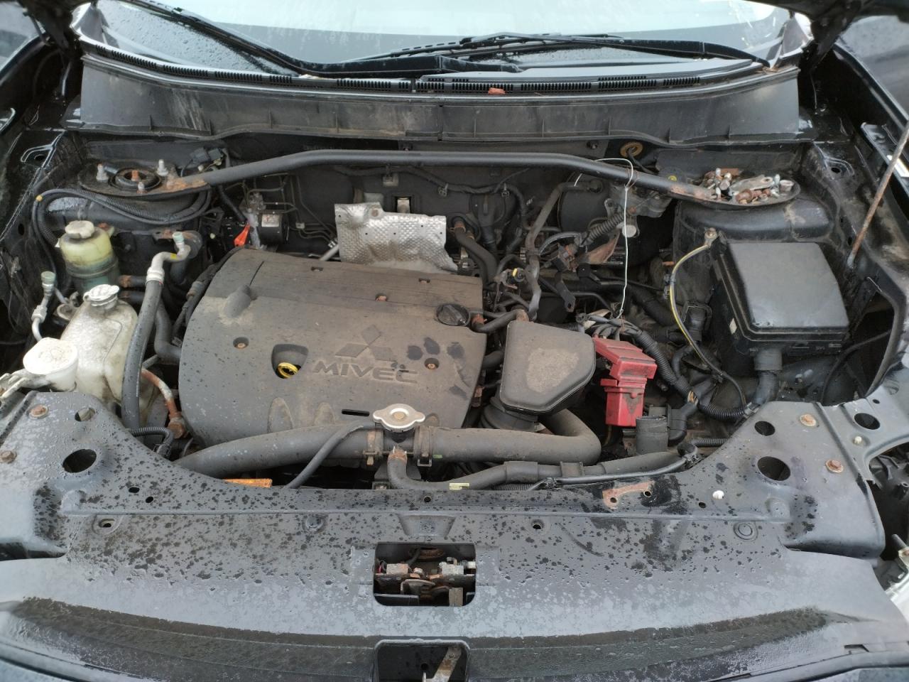 2010 Mitsubishi Outlander VIN JA4AS3AW0AZ012644 photo 7