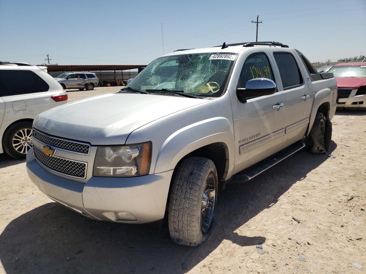 2012 CHEVROLET Avalanche VIN 3GNTKFE71CG210369 photo 2