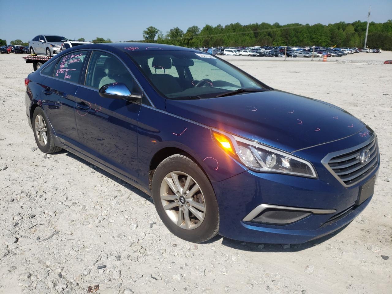 2017 HYUNDAI Sonata VIN 5NPE24AFXHH551285 photo 1