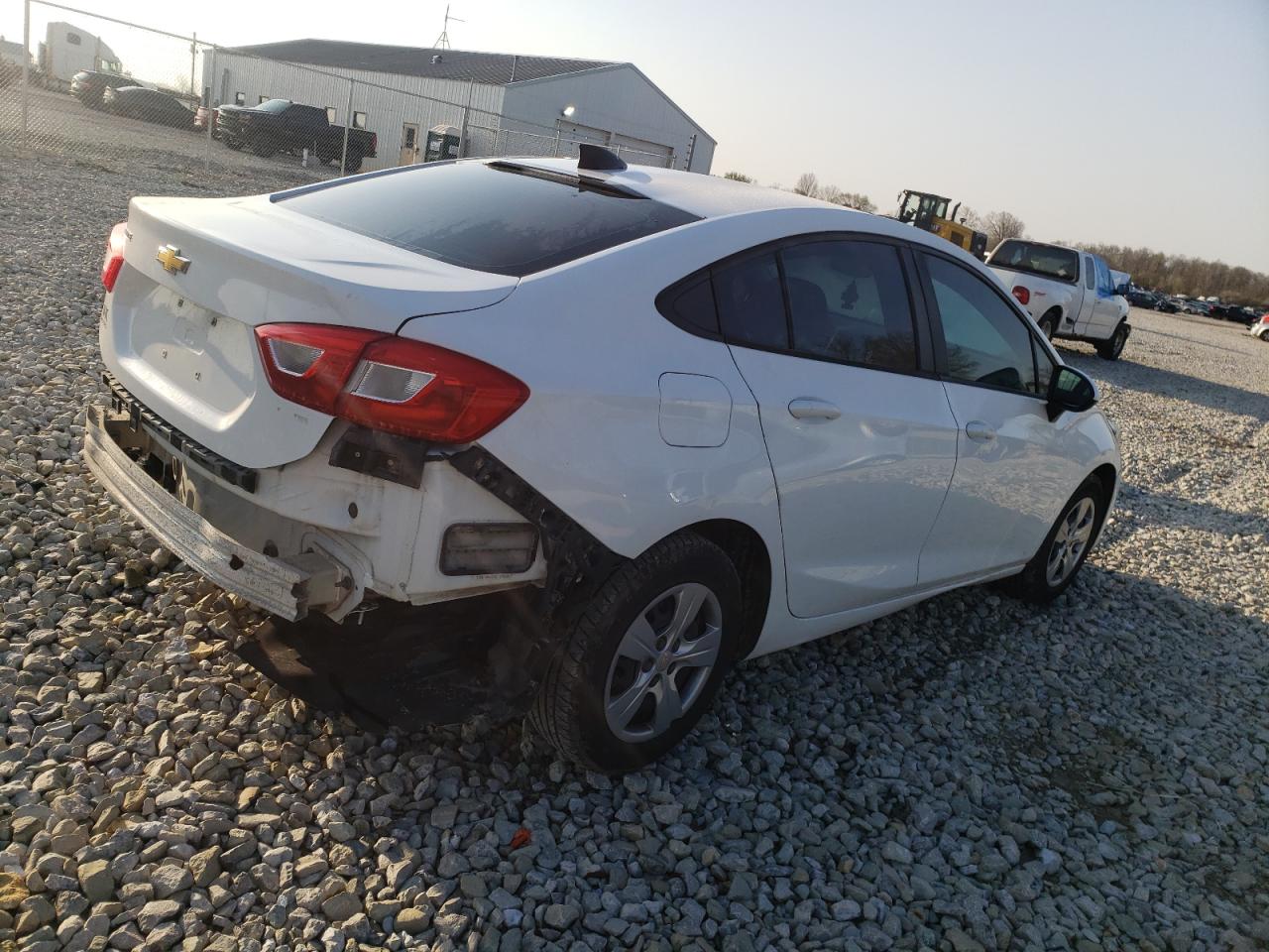 2017 CHEVROLET Cruze VIN 1G1BB5SM0H7153599 photo 4