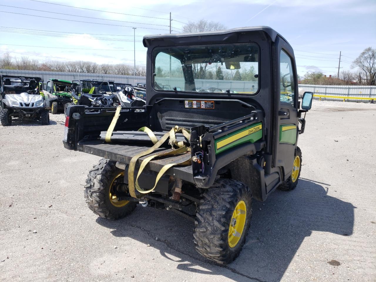 2019 JOHN Gator VIN 1M0835MDCKM022343 photo 4