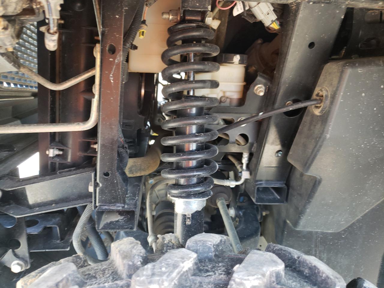 2019 JOHN Gator VIN 1M0835MDCKM022343 photo 7