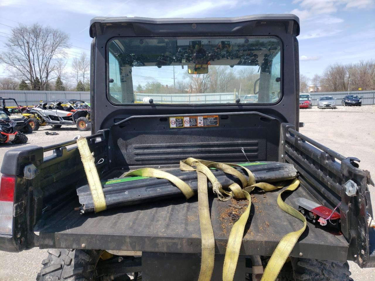 2019 JOHN Gator VIN 1M0835MDCKM022343 photo 6