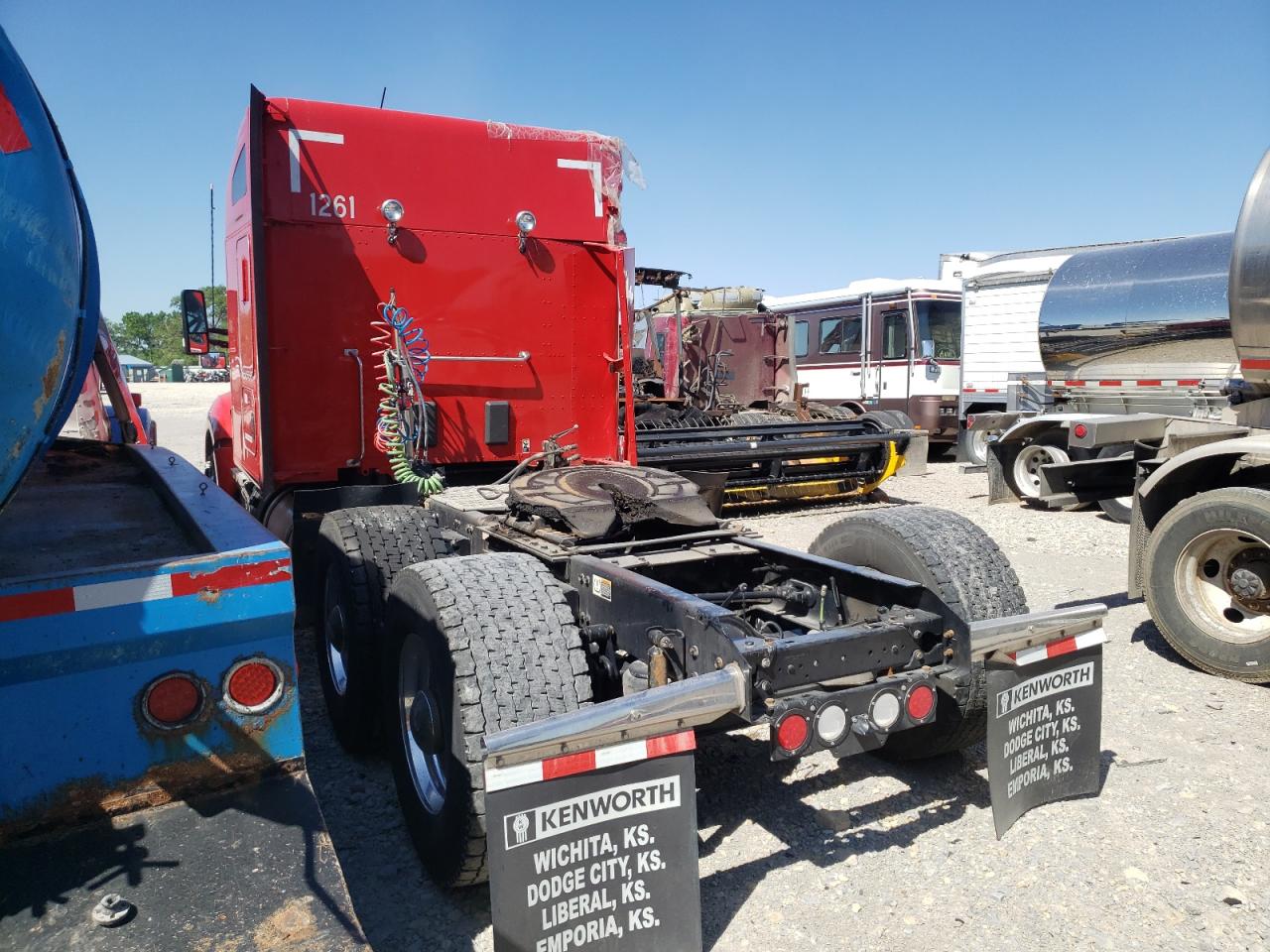 2019 KENWORTH Construction VIN 1XKYDP9X2KJ244766 photo 3