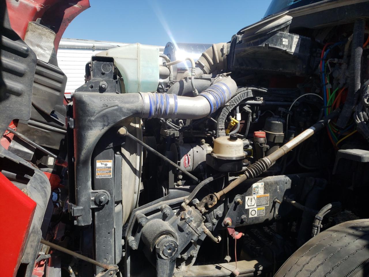 2019 KENWORTH Construction VIN 1XKYDP9X2KJ244766 photo 7