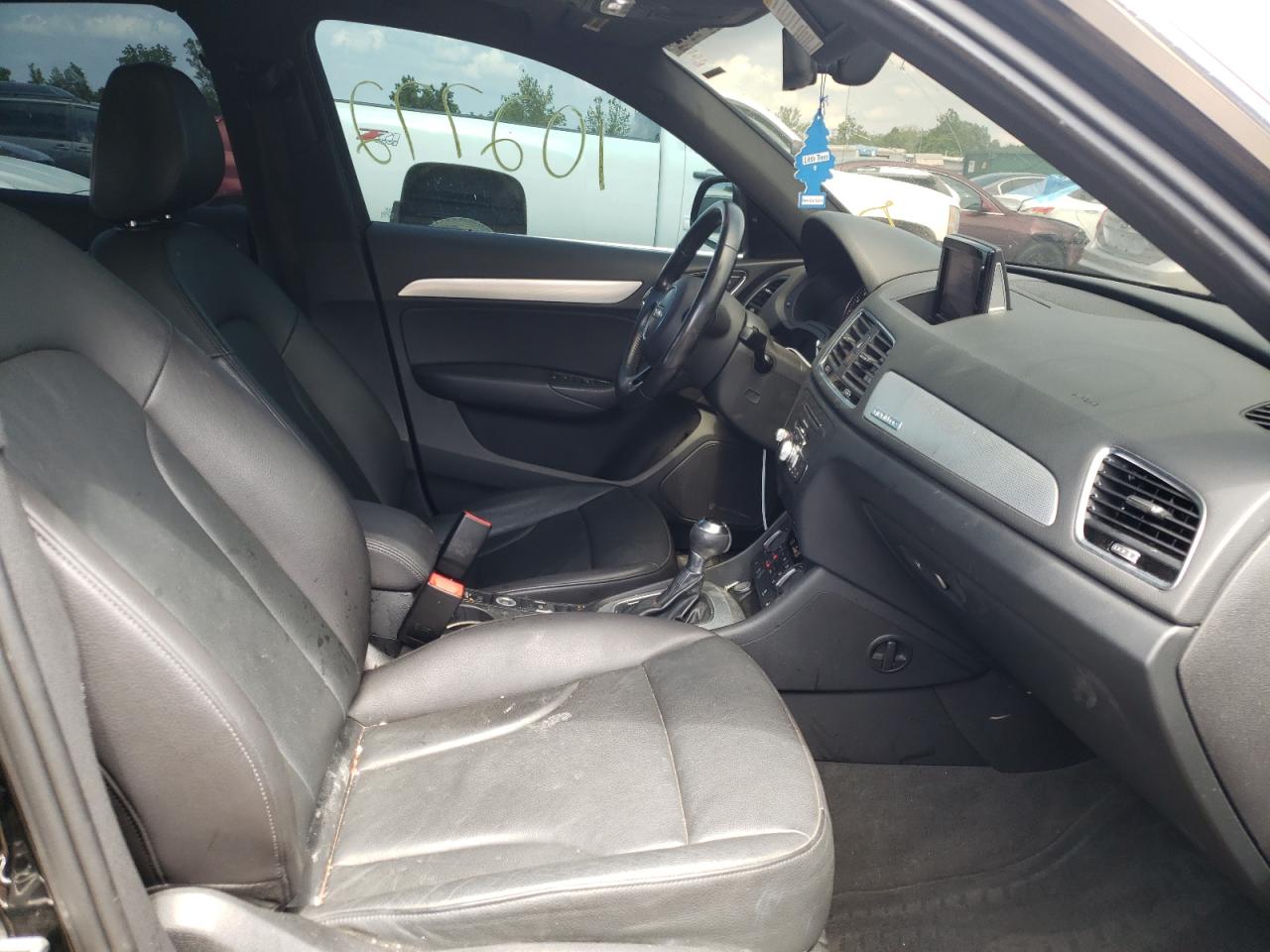 2017 Audi Q3 VIN WA1JCCFS5HR002477 photo 5