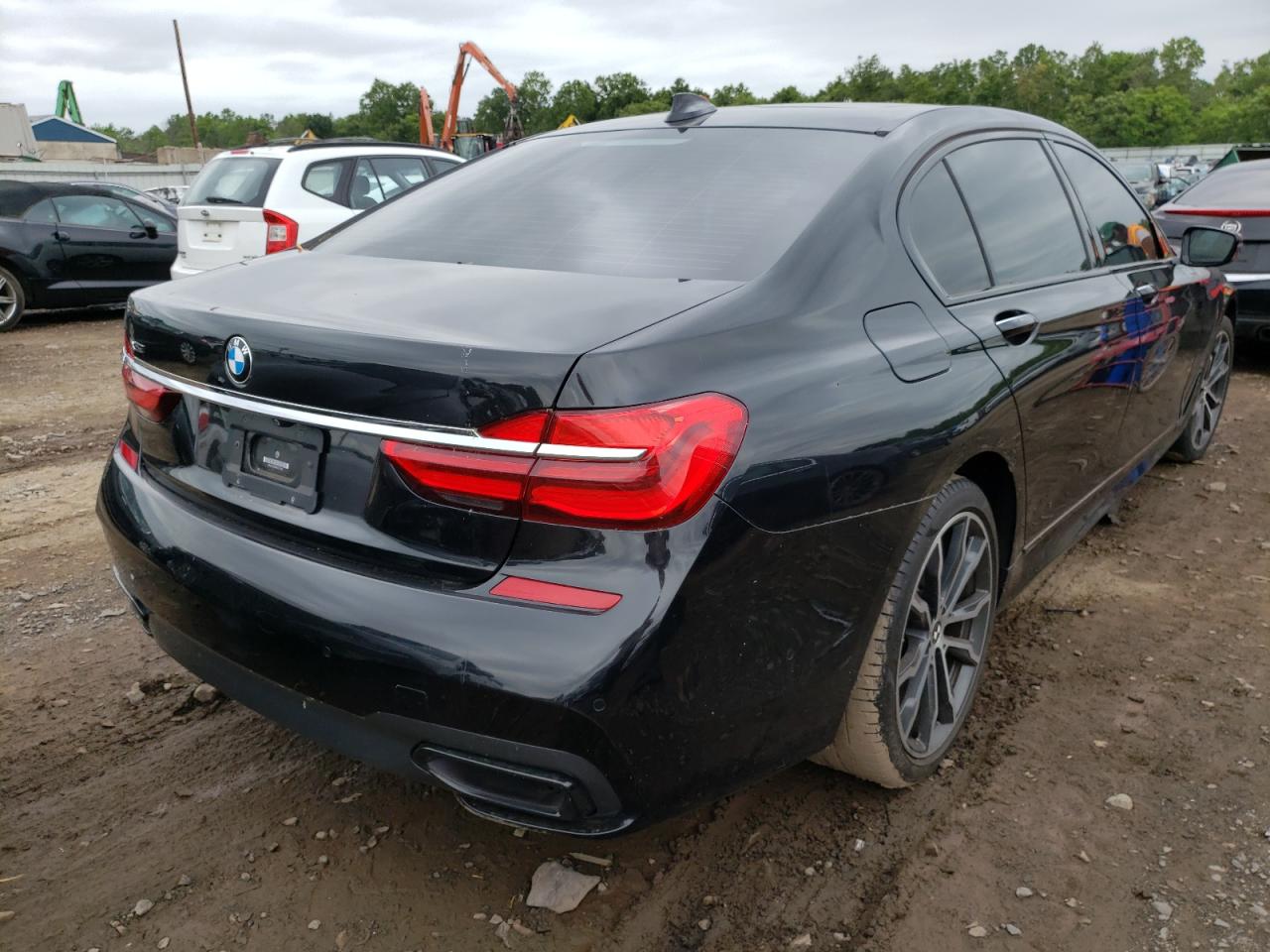 2019 BMW 7 series VIN WBA7E4C59KGV70584 photo 4